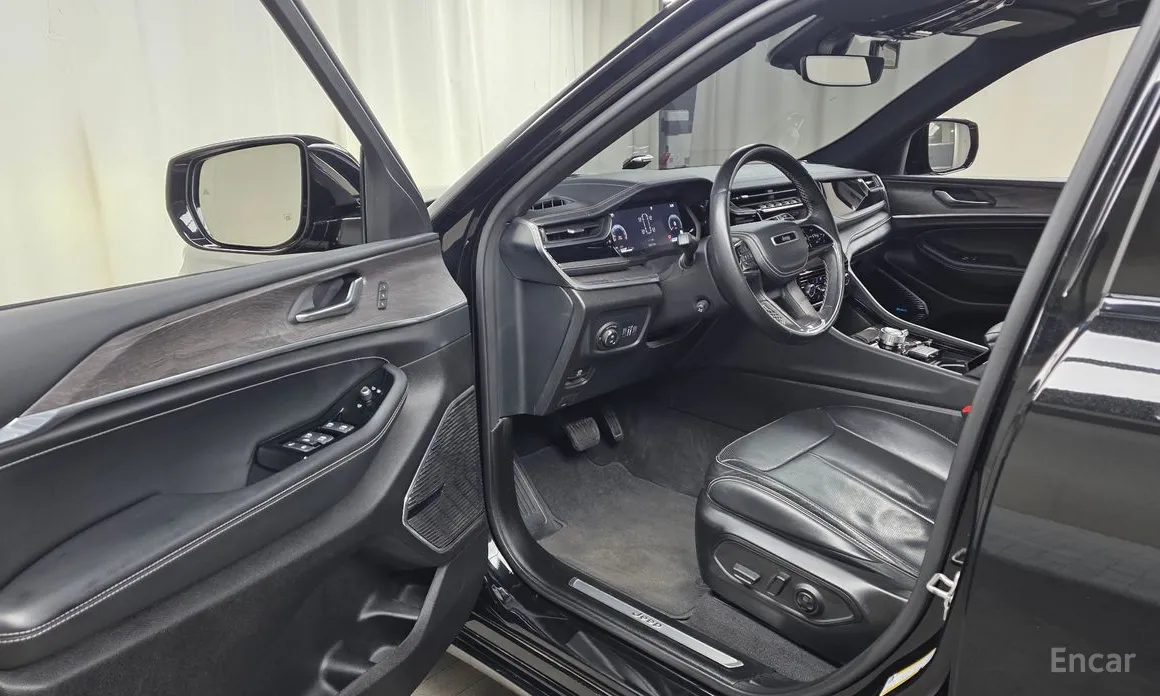 Jeep Cherokee 2021 L 3.6 Overland