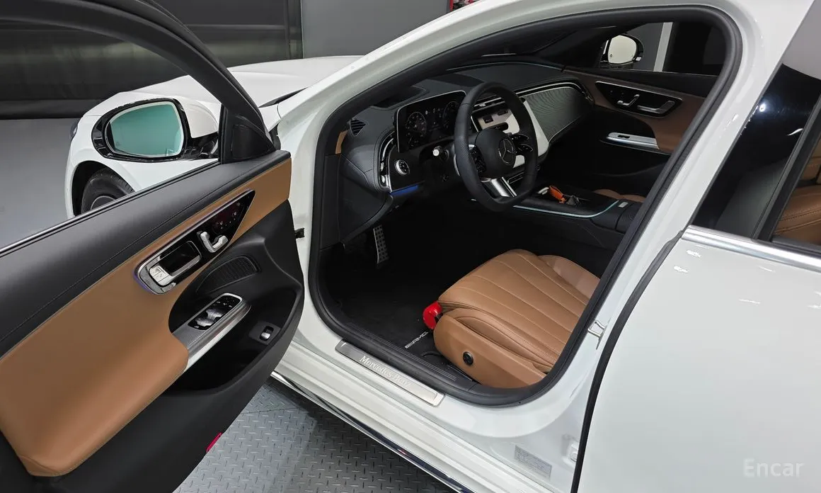 Mercedes-Benz E-Class 2024 E200 AMG Line