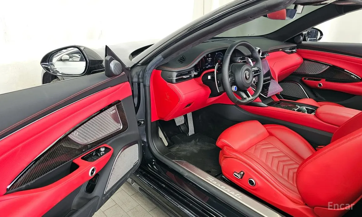 Maserati GranCabrio 2024 3.0 V6 Trofeo