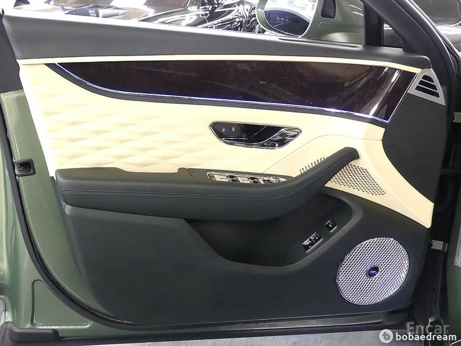 Bentley Flying Spur 2020 4.0