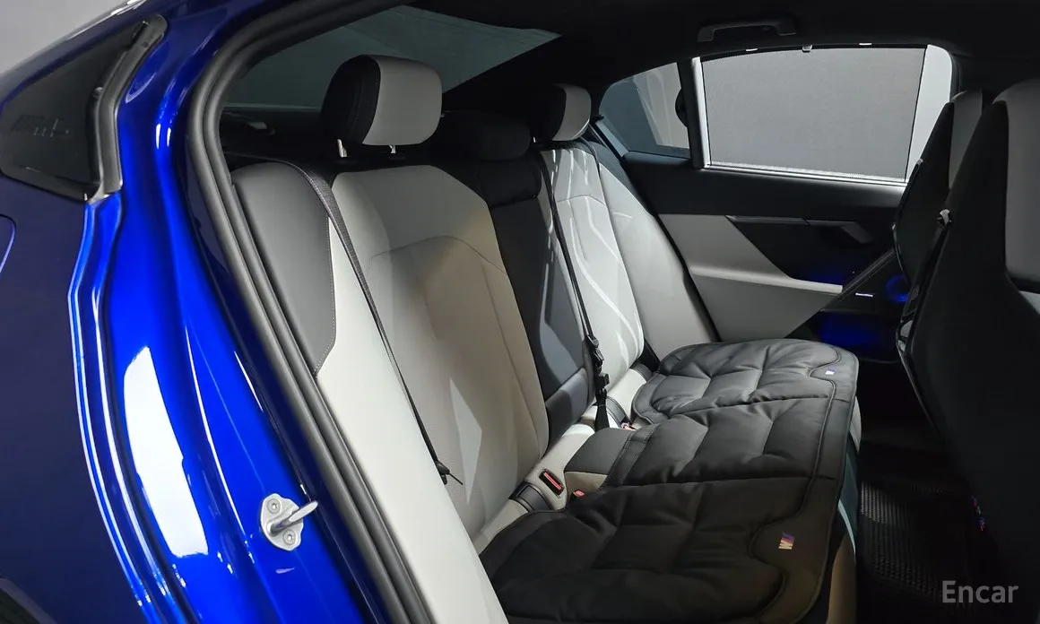BMW M5 2024 M5 Sedan