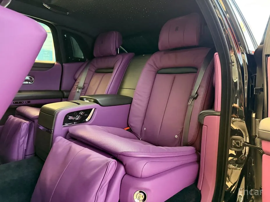 Rolls-Royce Ghost 2020 6.7 EWB V12
