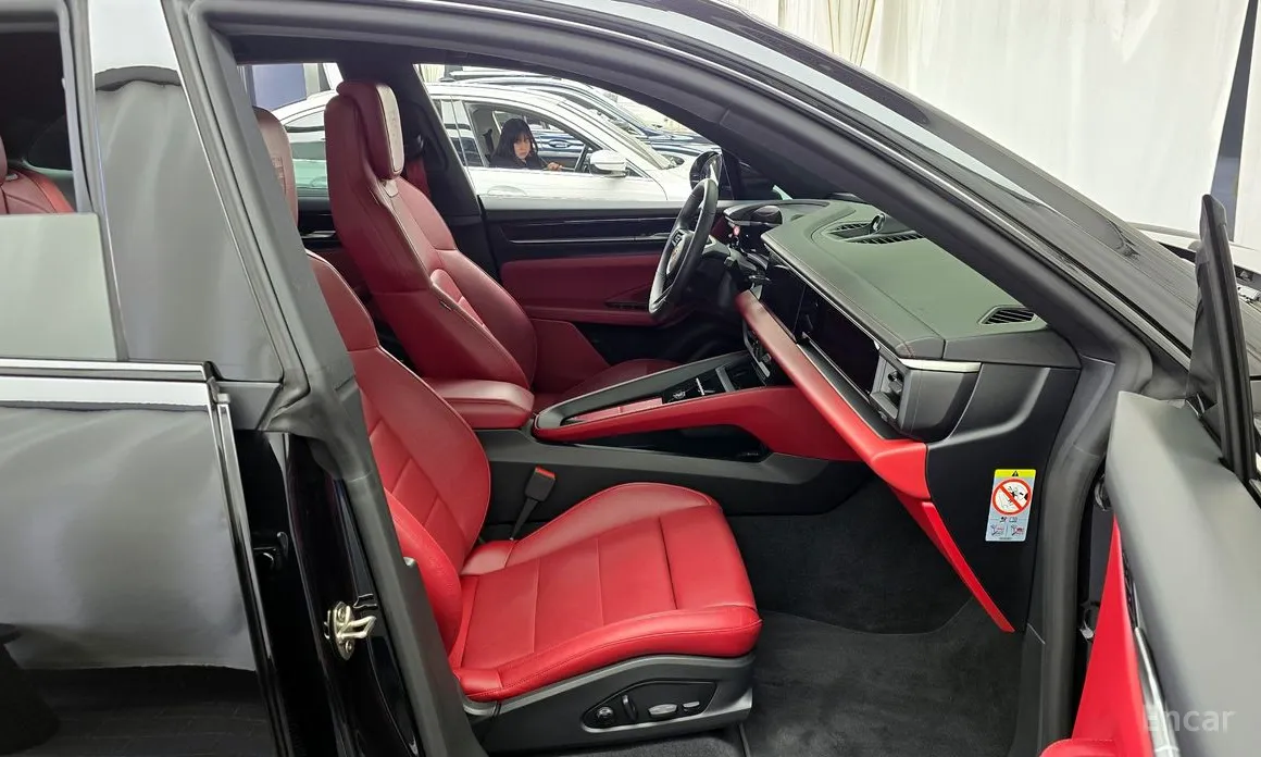 Porsche Macan 2024 Base 4