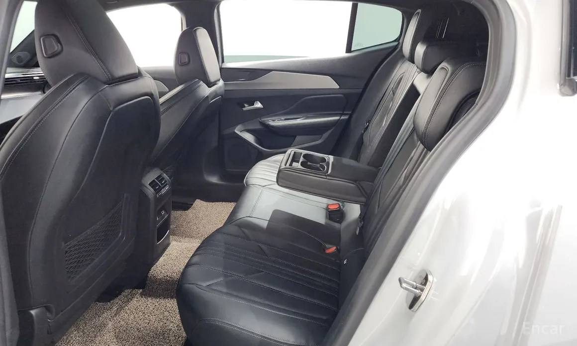 Peugeot 408 2023 1.2 Pure Tech GT