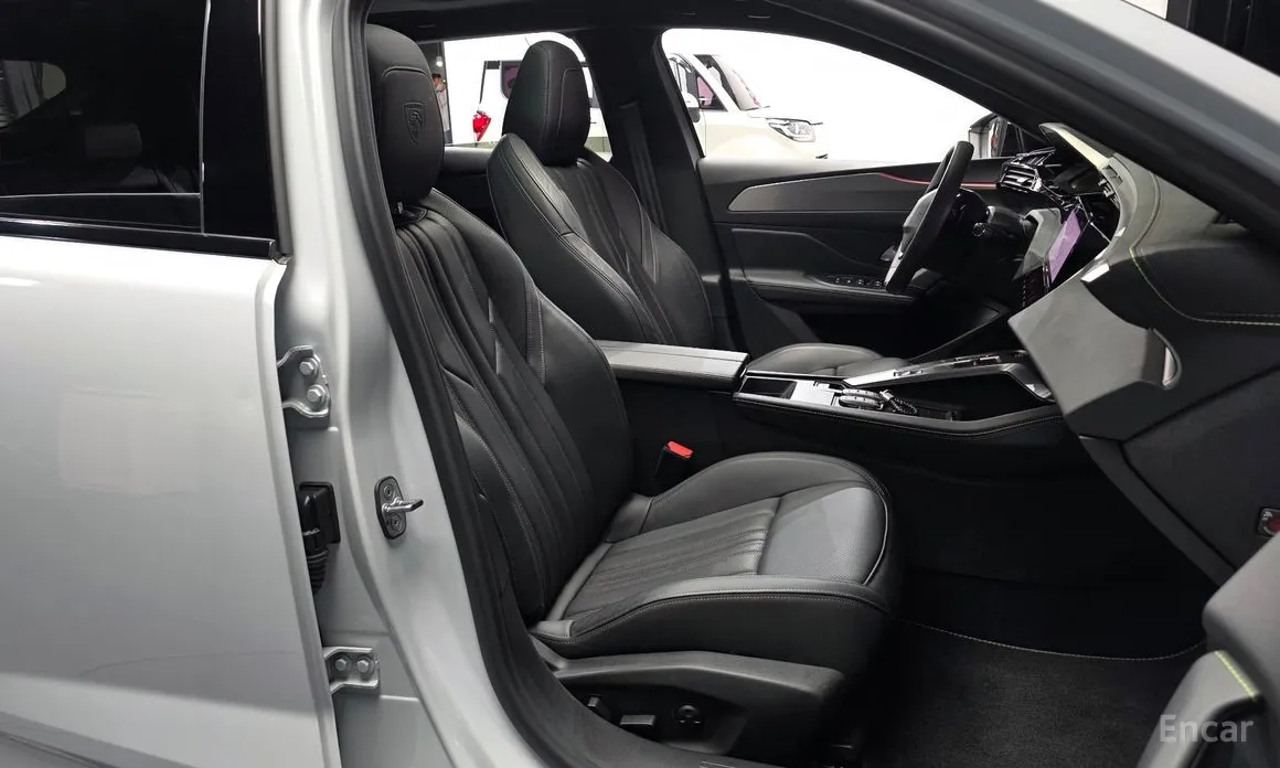 Peugeot 408 2023 1.2 Pure Tech GT