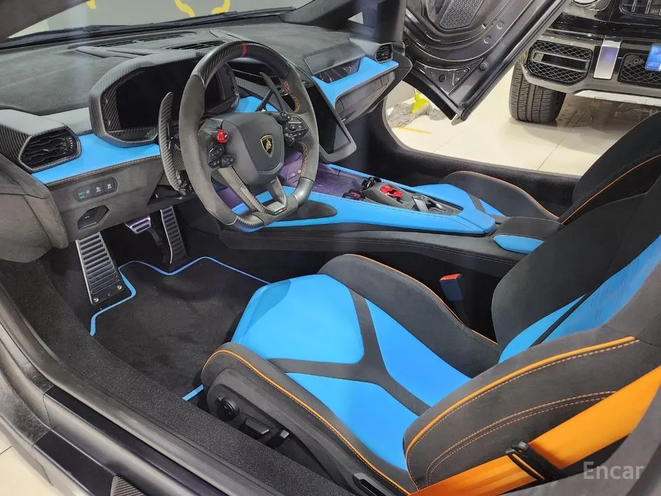 Lamborghini Revuelto 2025 6.5 V12
