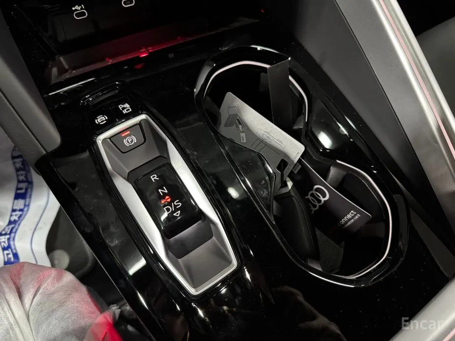 Audi Q5 2025 40 TDI Quattro S Line Black Edition