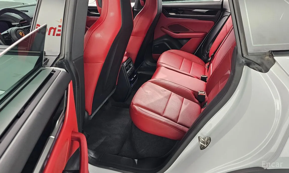 Porsche Macan 2024 Base