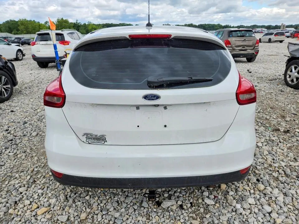 FORD FOCUS 2018 VIN 1FADP3K26JL280509