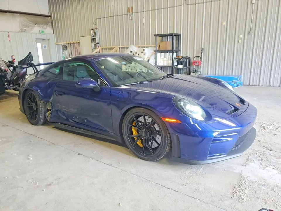 2025 PORSCHE 911