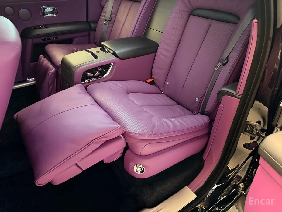 Rolls-Royce Ghost 2020 6.7 EWB V12