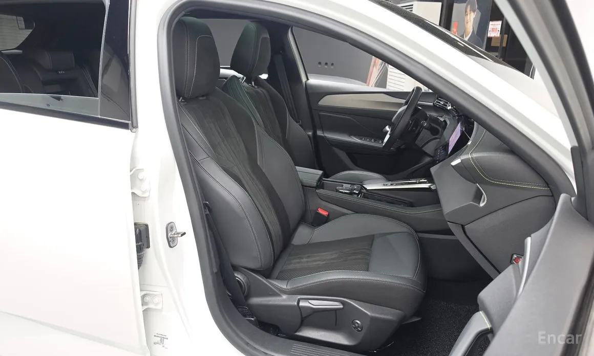 Peugeot 308 2022 1.5 BlueHDi GT