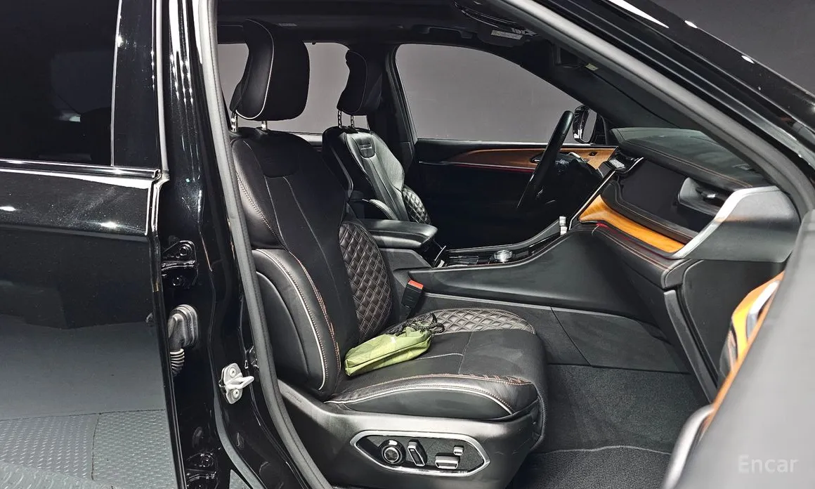 Jeep Cherokee 2021 L 3.6 Summit Reserve