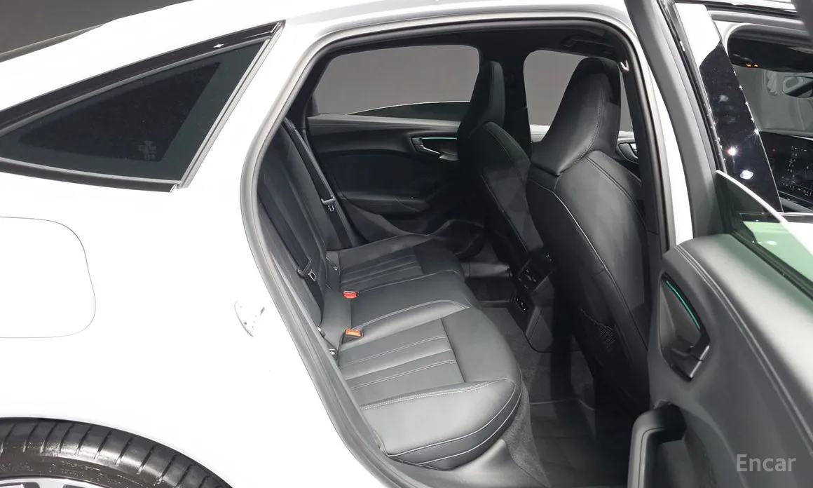 Audi A5 2025 40 TFSI Quattro S Line Black Edition