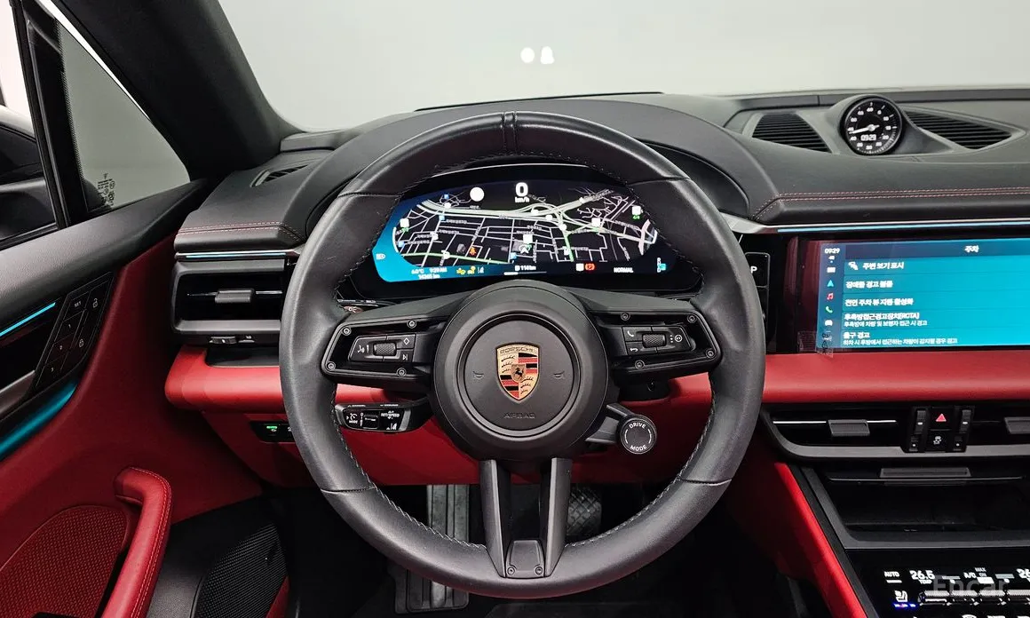 Porsche Macan 2024 Base 4