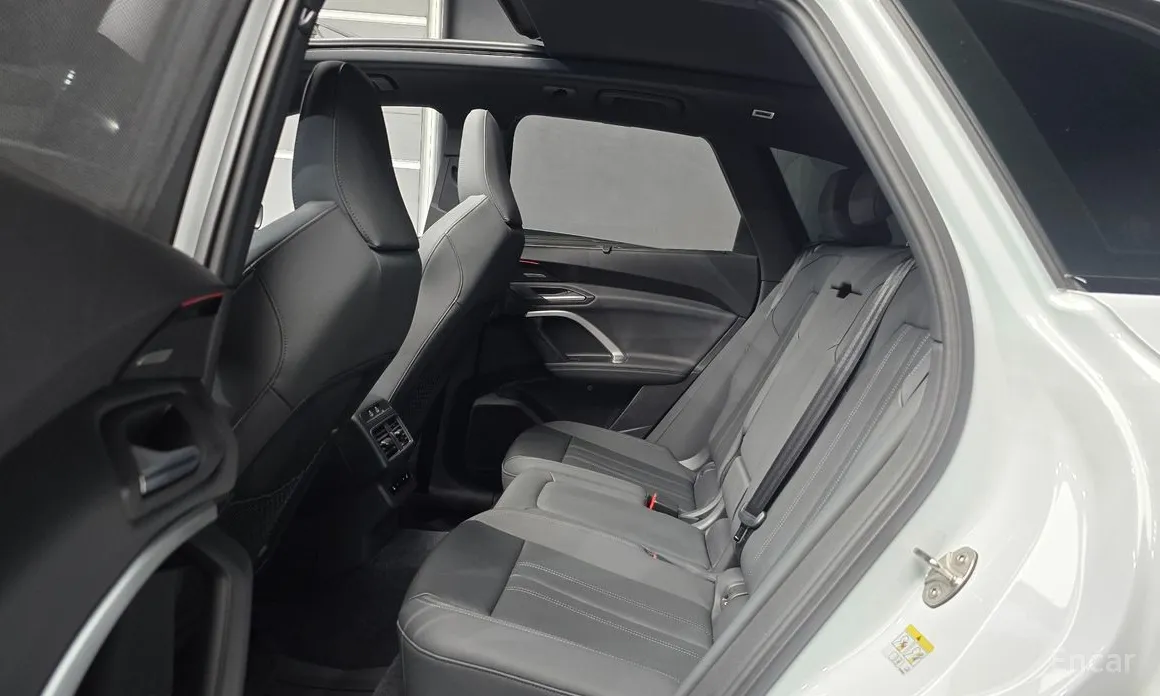 Audi Q5 2025 40 TDI Quattro S Line Black Edition