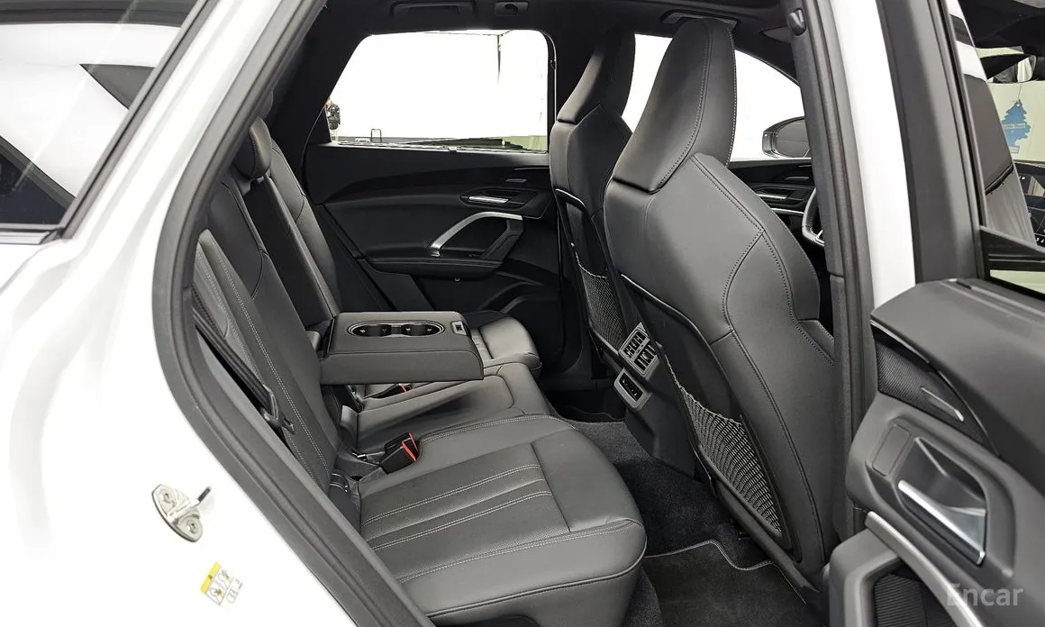Audi Q5 2025 40 TDI Quattro S Line Black Edition
