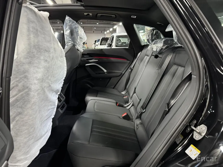Audi Q5 2025 40 TDI Quattro S Line Black Edition