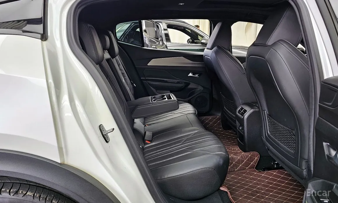 Peugeot 408 2023 1.2 Pure Tech GT