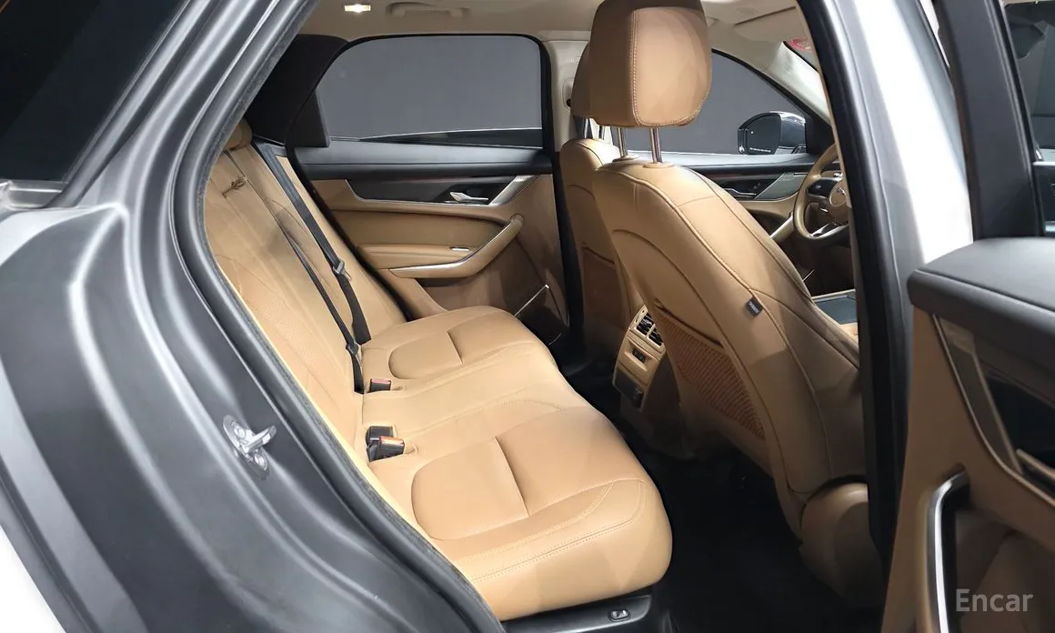 Jaguar F-Pace 2016 P 250 SE