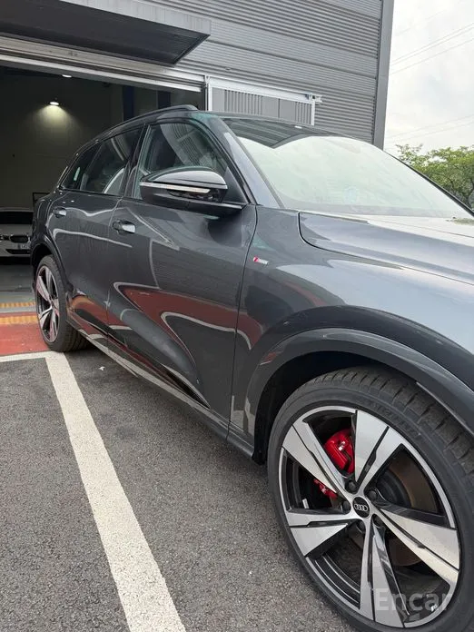 Audi Q5 2025 40 TDI Quattro S Line Black Edition