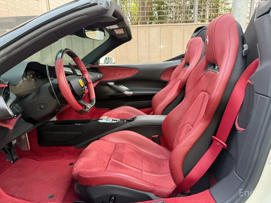 Ferrari SF90 2021 4.0