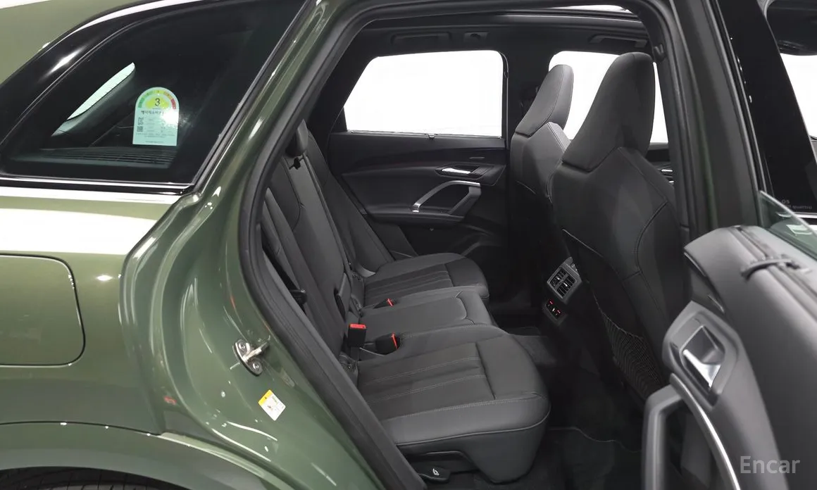 Audi Q5 2025 40 TDI Quattro S Line Black Edition