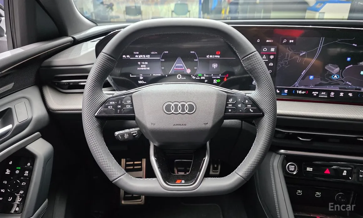 Audi Q5 2025 40 TDI Quattro S Line Black Edition