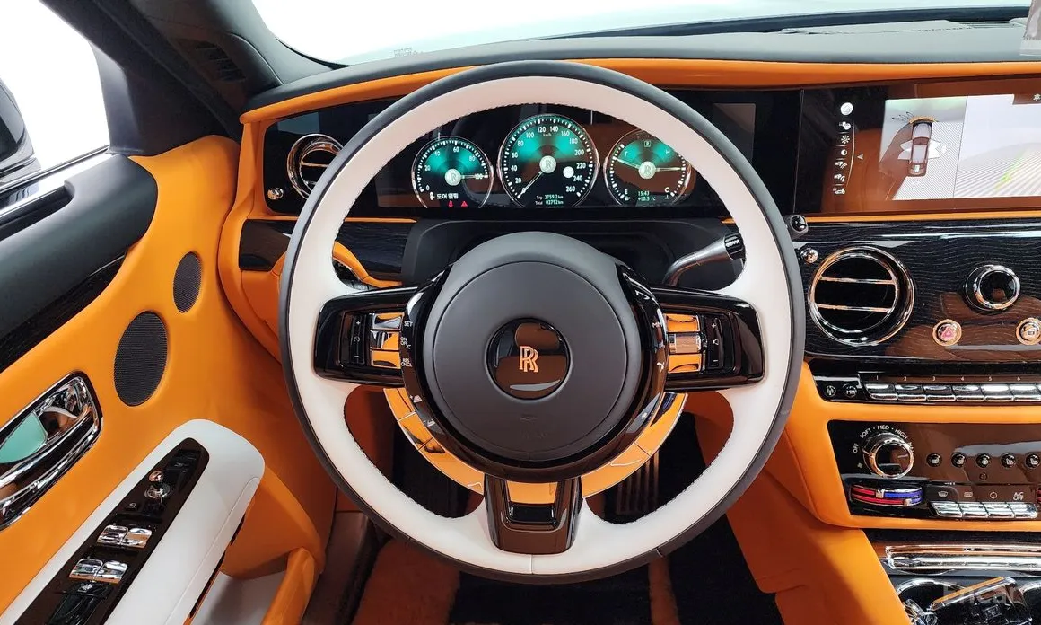 Rolls-Royce Ghost 2020 6.7 EWB V12