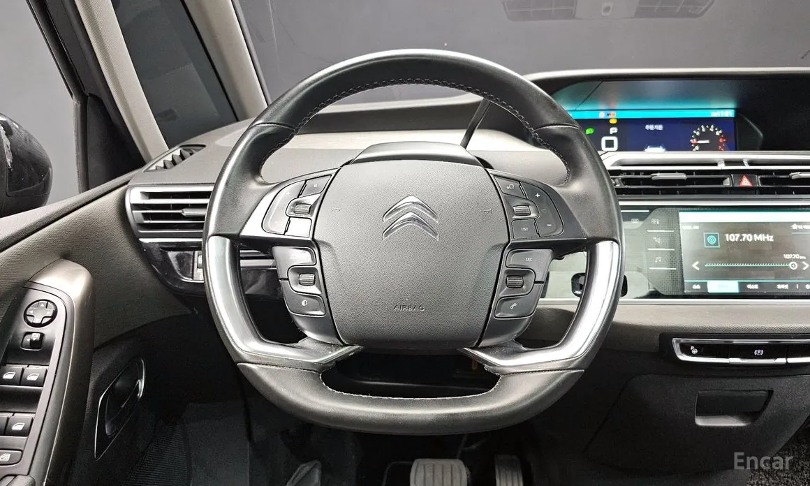 Citroen C4 SpaceTourer 2018 1.5 BlueHDi Shine Pack