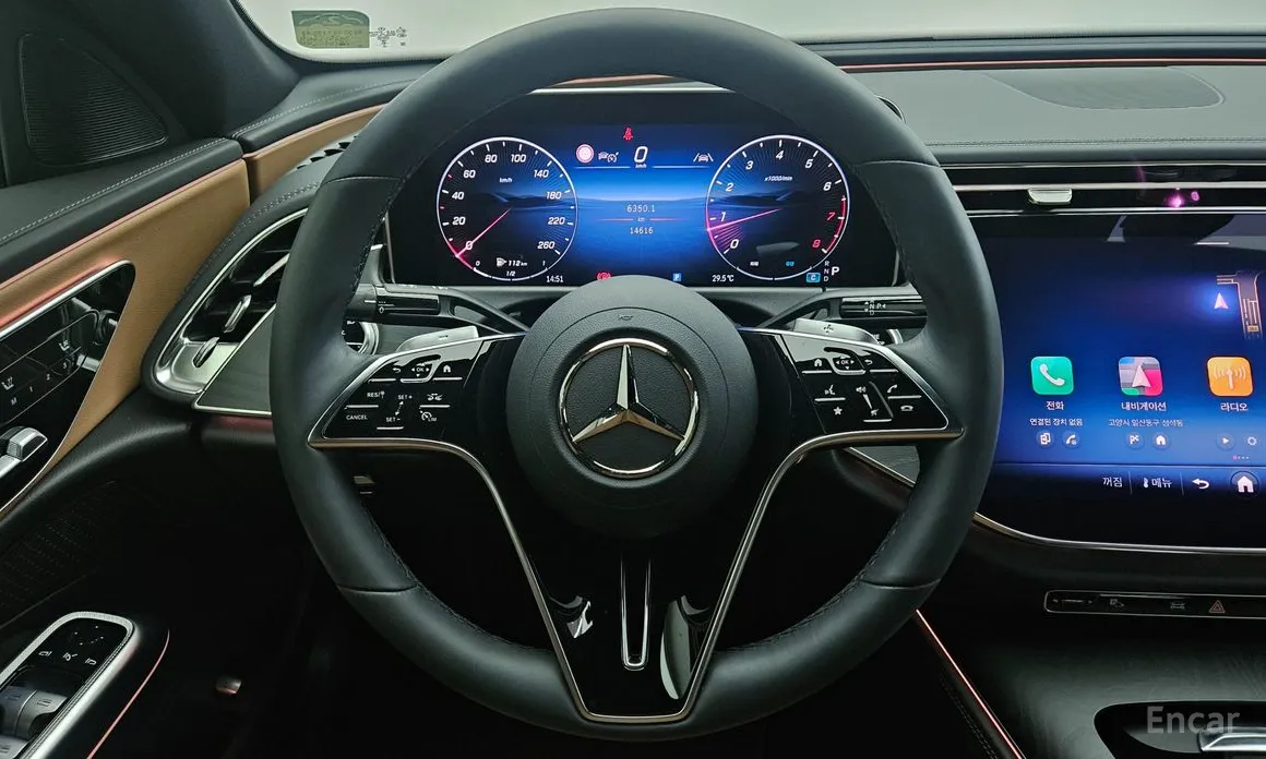 Mercedes-Benz E-Class 2024 E200 Avantgarde