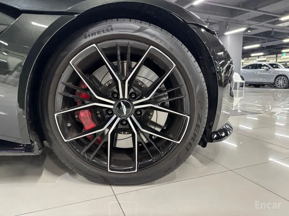 Aston Martin Vantage 2018 4.0 V8 Coupe