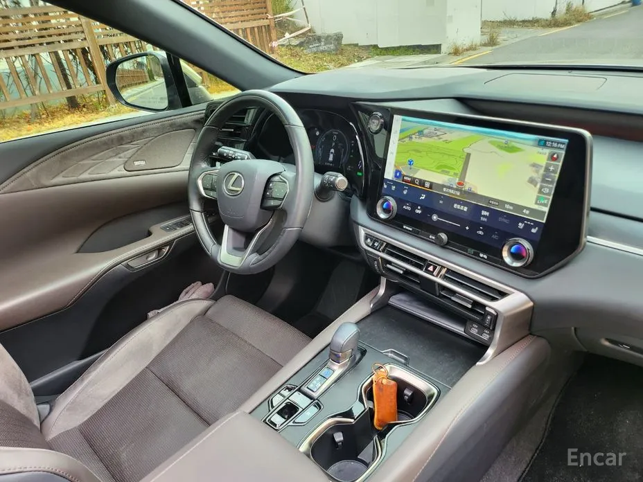 Lexus RX 2023 Luxury
