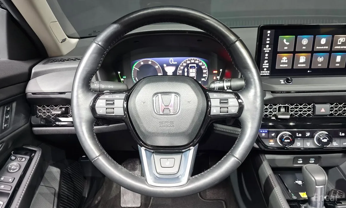 Honda Accord 2023 2.0 Hybrid Touring