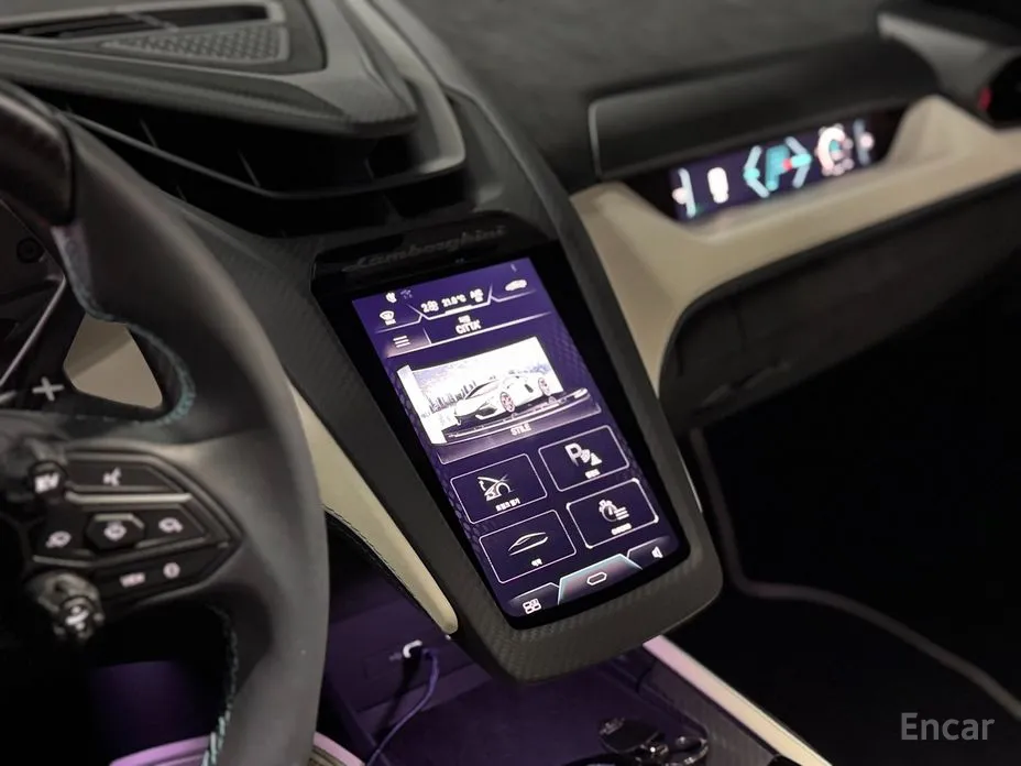 Lamborghini Revuelto 2025 6.5 V12