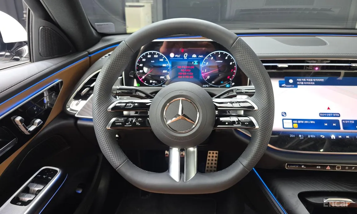 Mercedes-Benz E-Class 2024 E200 AMG Line