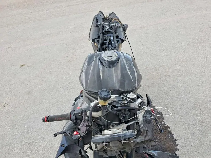 YAMAHA YZF1000 2006