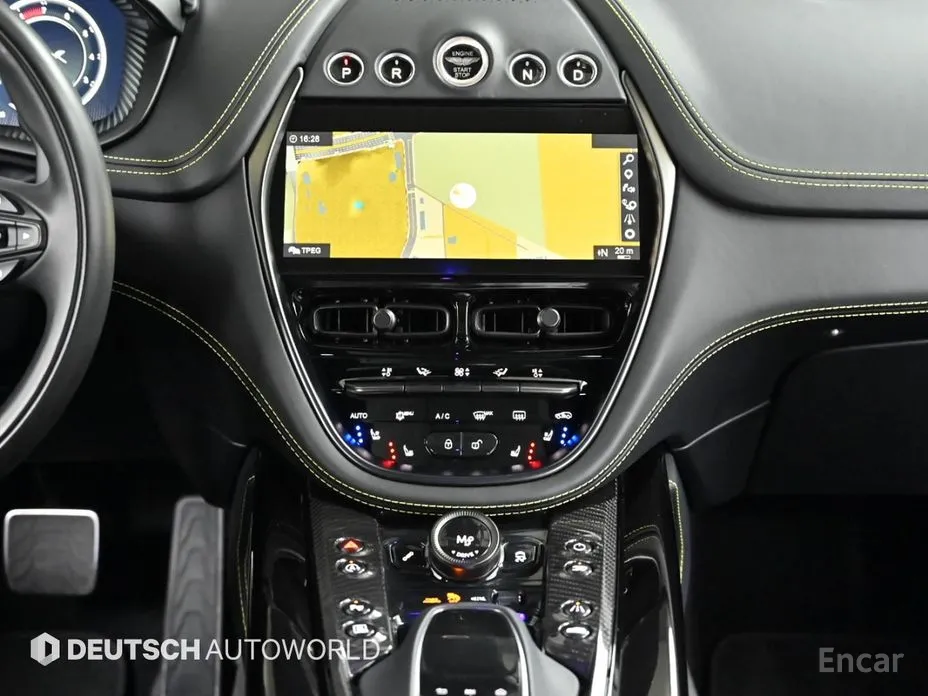 Aston Martin DBX 2020 4.0 V8 707