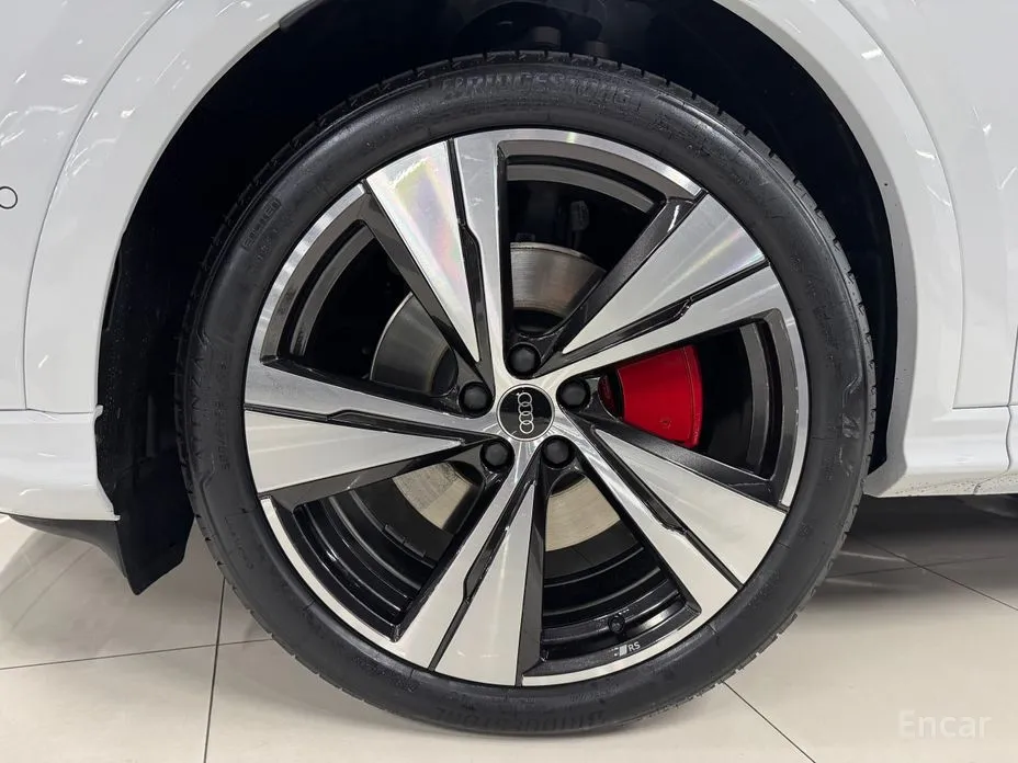 Audi Q5 2025 40 TDI Quattro S Line Black Edition