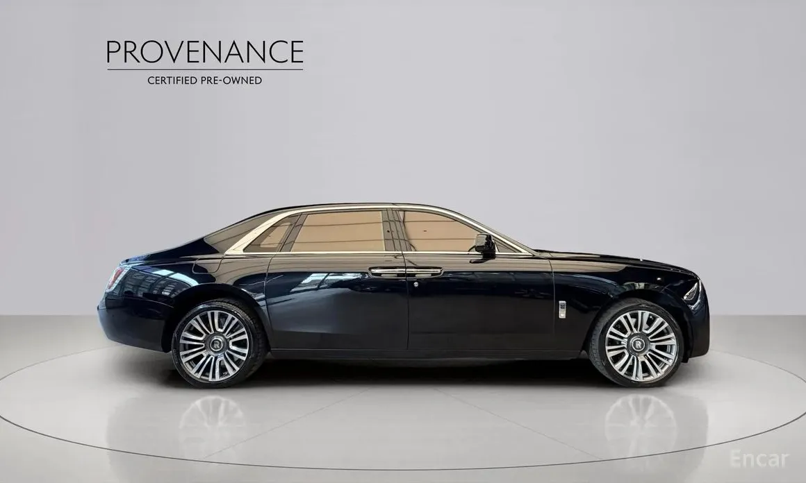 Rolls-Royce Ghost 2020 6.7 EWB V12