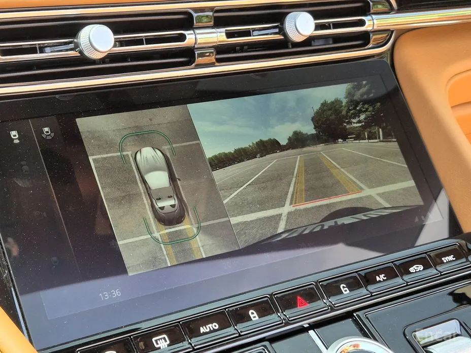 Aston Martin DB12 2023 4.0 V8 Volante