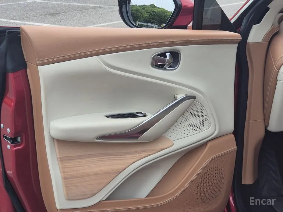 Aston Martin DBX 2020 4.0 V8