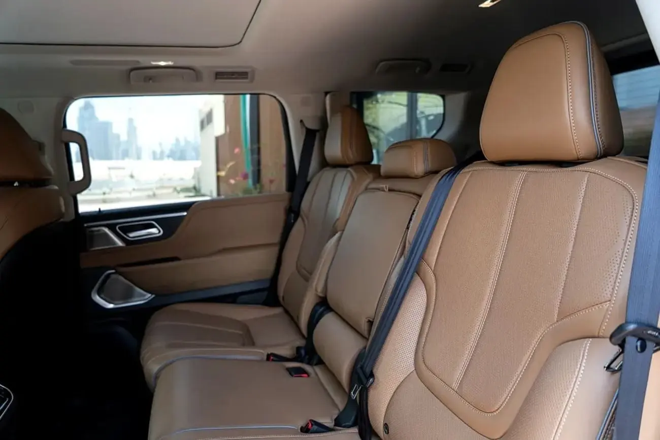 Infiniti QX80 2025