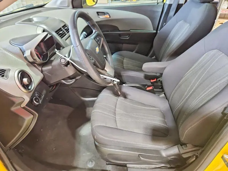 CHEVROLET SONIC 2015 VIN 1G1JC6SH4F4181924