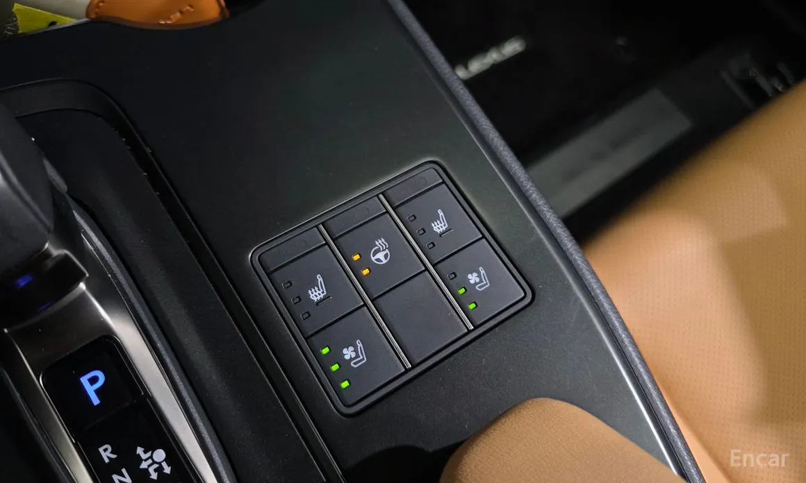 Lexus UX 2024 2.0 2WD