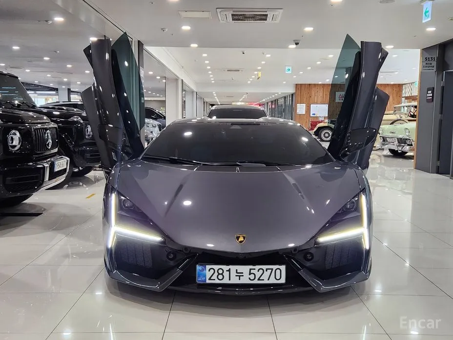 Lamborghini Revuelto 2025 6.5 V12