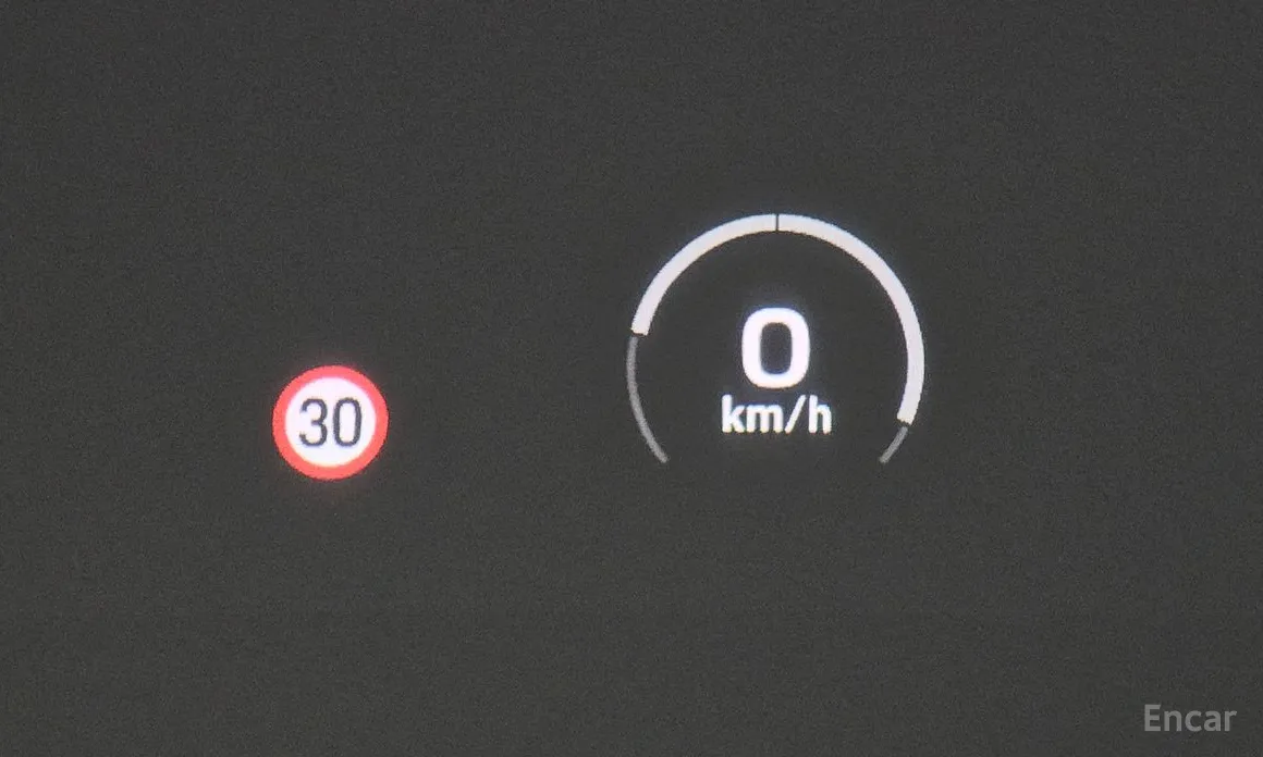 Porsche Macan 2024 Turbo