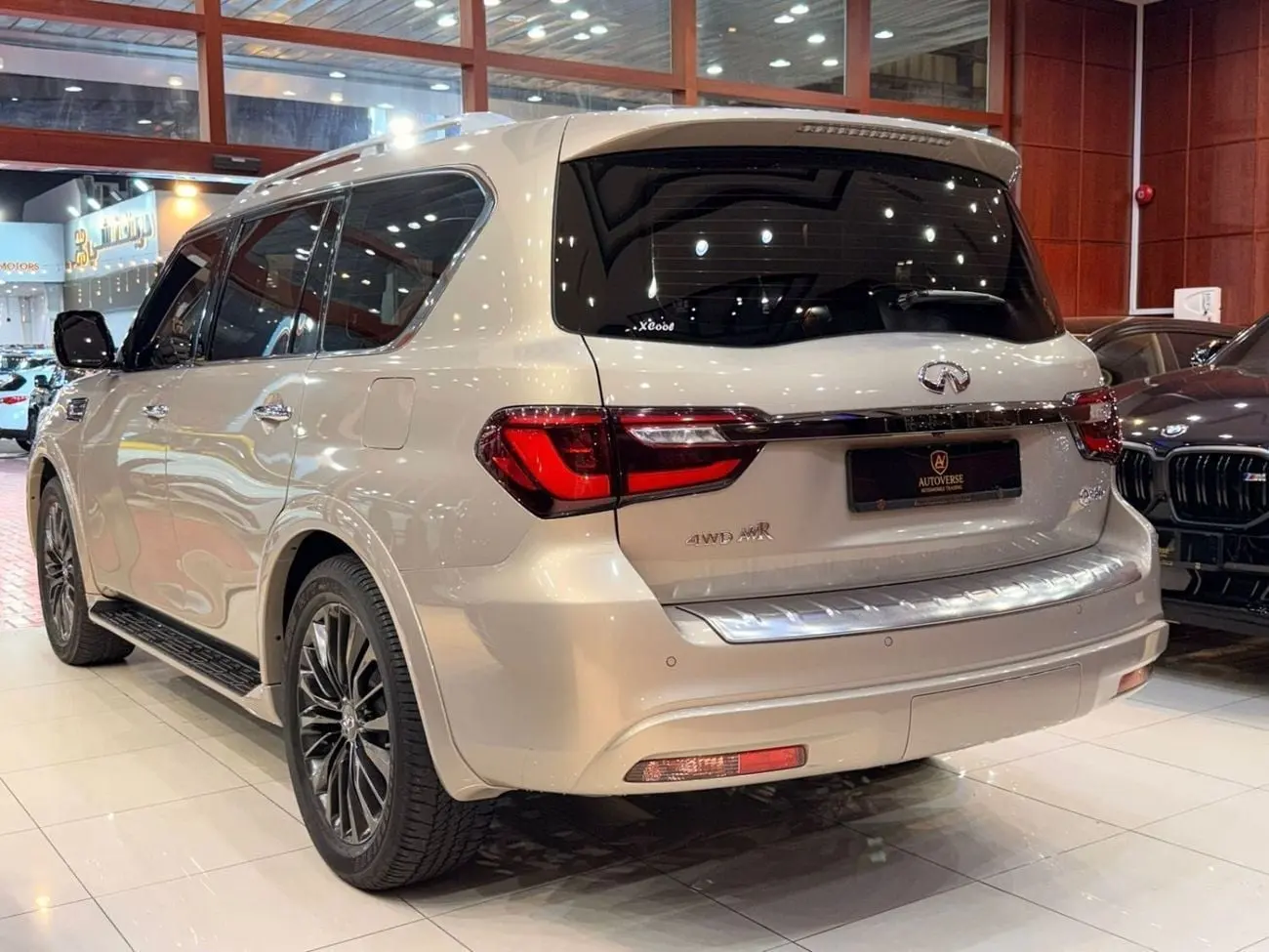 Infiniti QX80 2021
