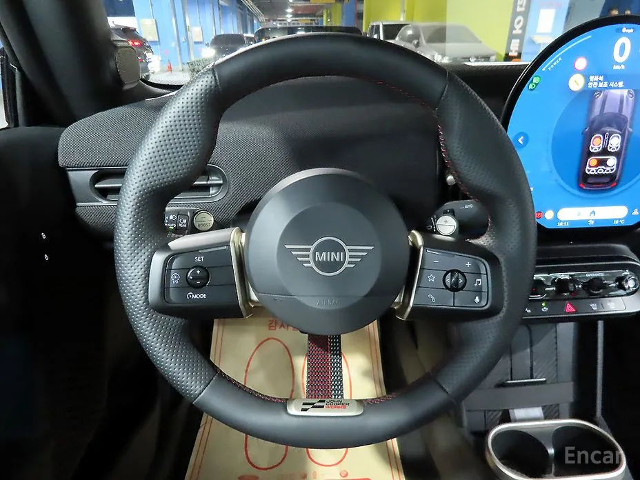 Mini Cooper Convertible 2025 JCW
