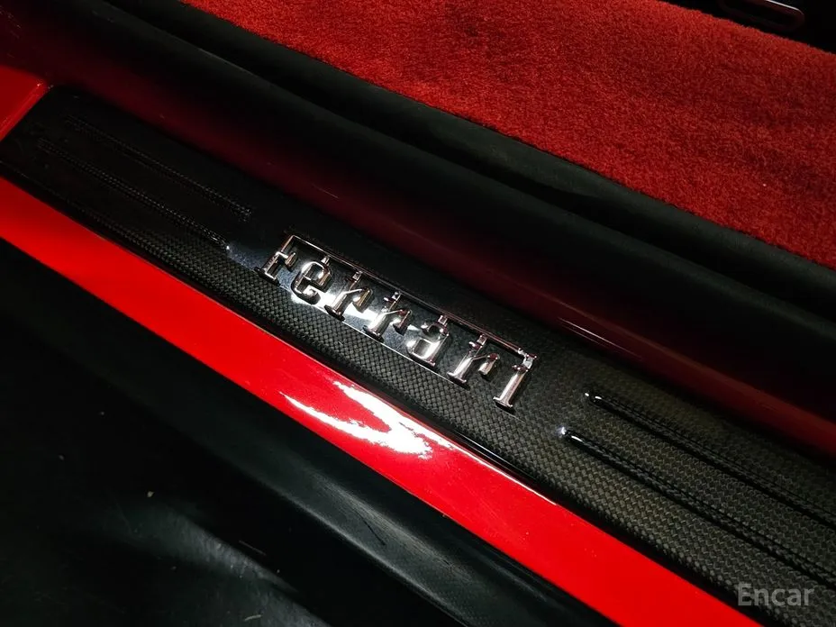 Ferrari SF90 2021 4.0